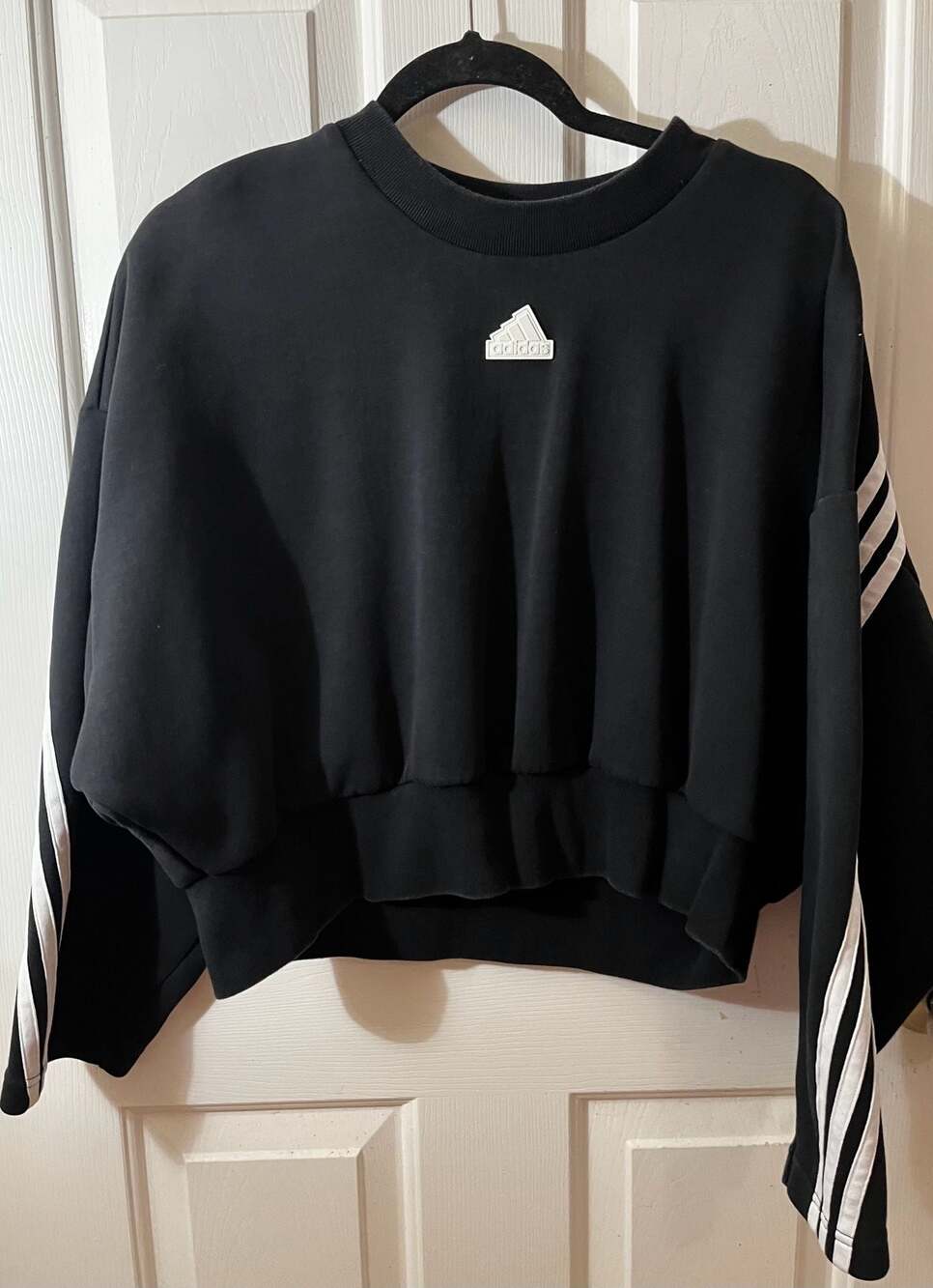 Adidas Future Icons 3-Stripes crop Sweatshirt Black L